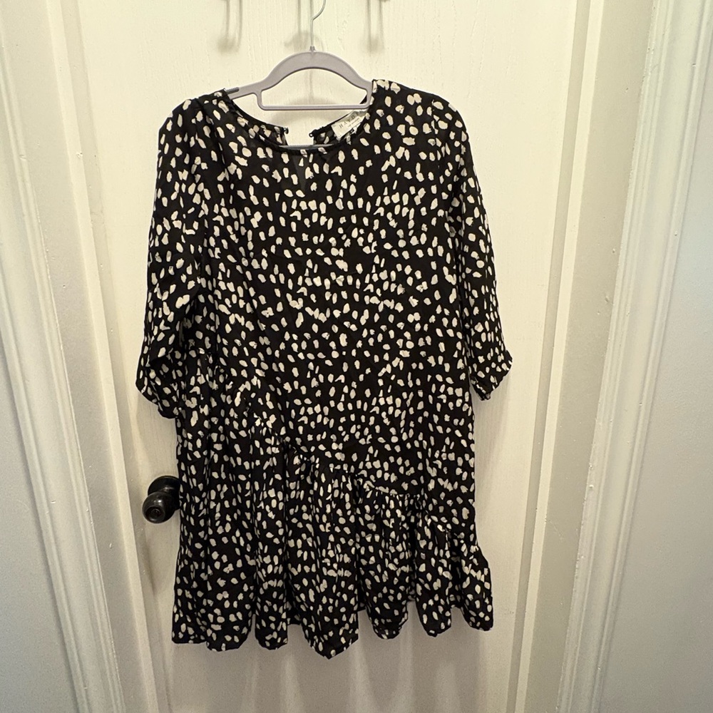 Black and white dress